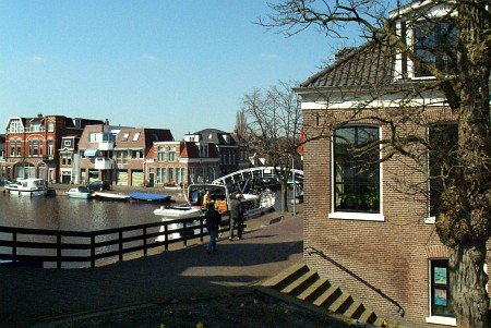 Foto van omgeving Sneek, gemeente Súdwest Fryslân, provincie Friesland (Fryslân) Foto van omgeving Sneek, gemeente Súdwest Fryslân, provincie Friesland (Fryslân)