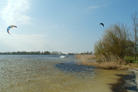 Foto van omgeving Boornzwaag, gemeente Skarsterlân, provincie Friesland (Fryslân) Foto van omgeving Boornzwaag, gemeente Skarsterlân, provincie Friesland (Fryslân)