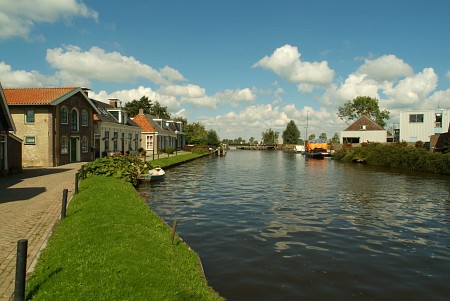 Foto van omgeving IJlst, gemeente Súdwest Fryslân, provincie Friesland (Fryslân) Foto van omgeving IJlst, gemeente Súdwest Fryslân, provincie Friesland (Fryslân)