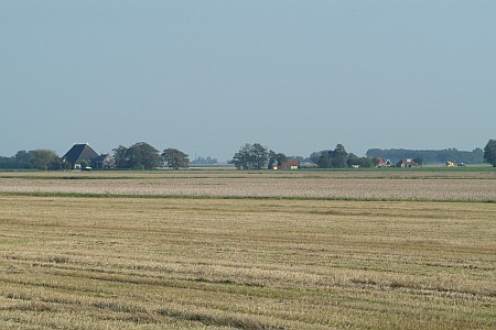 Foto van omgeving Hallum, gemeente Ferwerderadiel, provincie Friesland (Fryslân) Foto van omgeving Hallum, gemeente Ferwerderadiel, provincie Friesland (Fryslân)