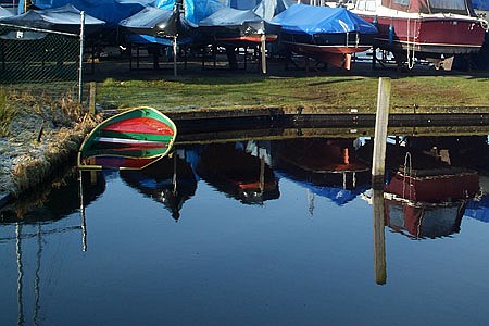 Foto van omgeving Idskenhuizen, gemeente Skarsterlân, provincie Friesland (Fryslân) Foto van omgeving Idskenhuizen, gemeente Skarsterlân, provincie Friesland (Fryslân)