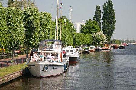 Foto van omgeving IJlst, gemeente Súdwest Fryslân, provincie Friesland (Fryslân) Foto van omgeving IJlst, gemeente Súdwest Fryslân, provincie Friesland (Fryslân)