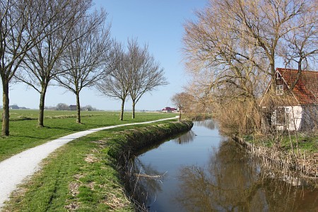 Foto van omgeving Pingjum, gemeente Súdwest Fryslân, provincie Friesland (Fryslân) Foto van omgeving Pingjum, gemeente Súdwest Fryslân, provincie Friesland (Fryslân)